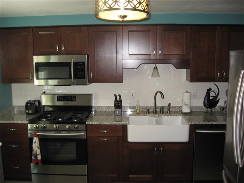 226 Manor View Dr