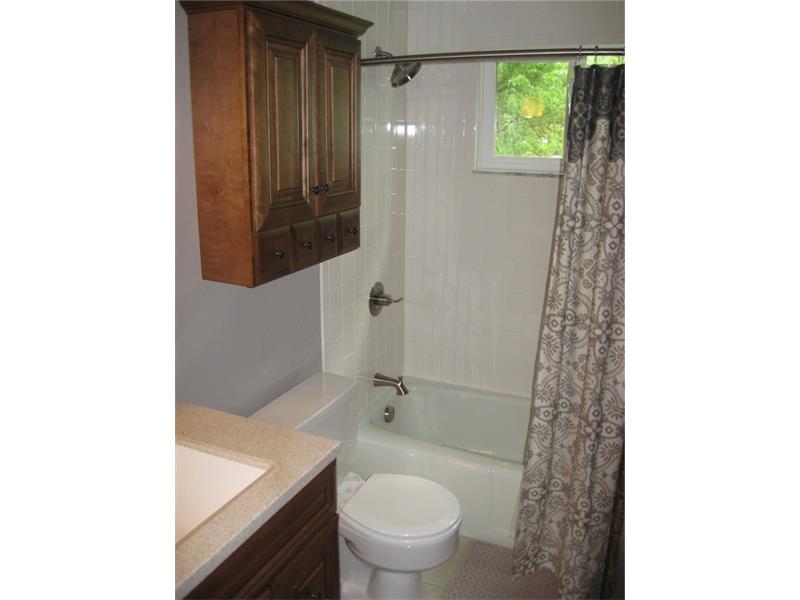 226 Manor View Dr
