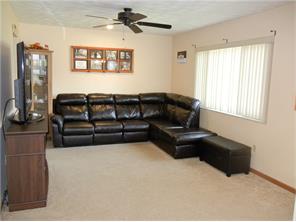 821 Quaker Dr