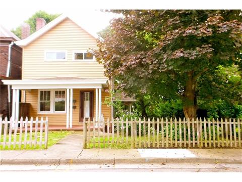 102 Good St