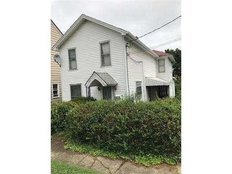 102 Good St