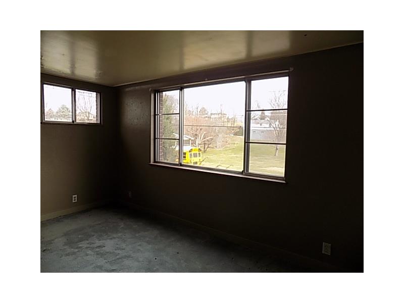 115 Shaffer Ave