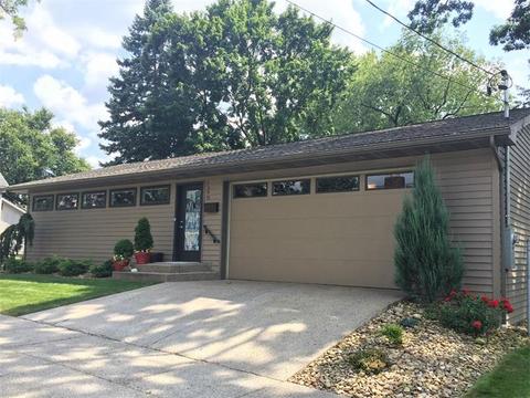 141 Greenview Dr