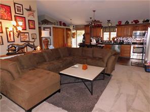 102 E Circle Dr