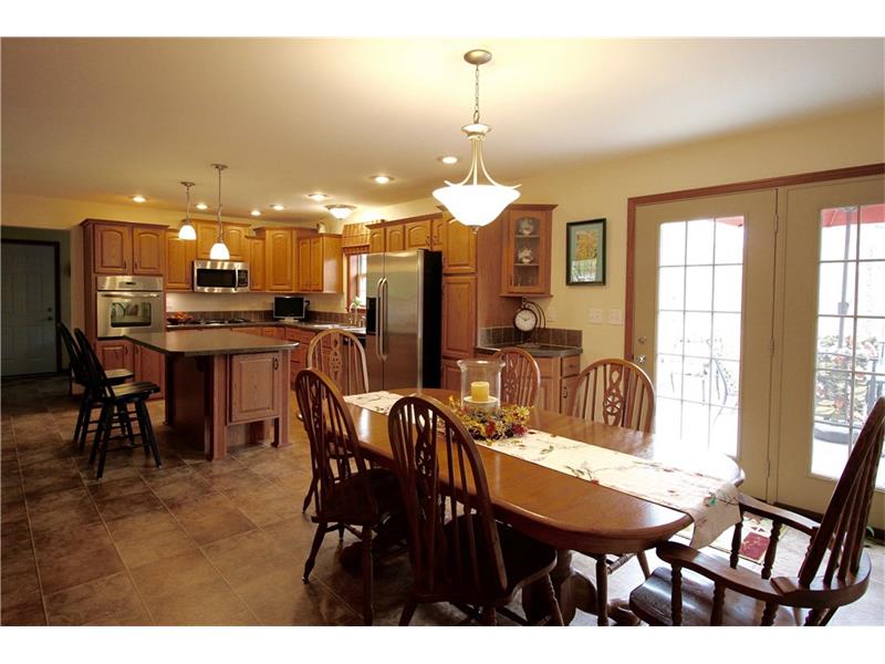 209 White Oak Dr