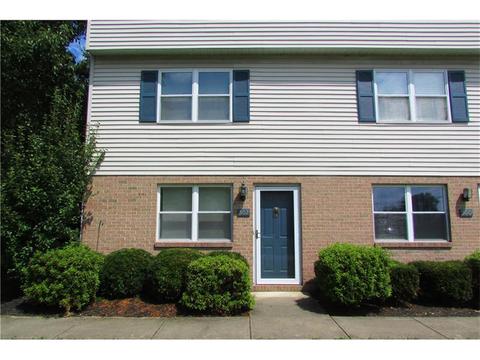 537 Ten Point Ln