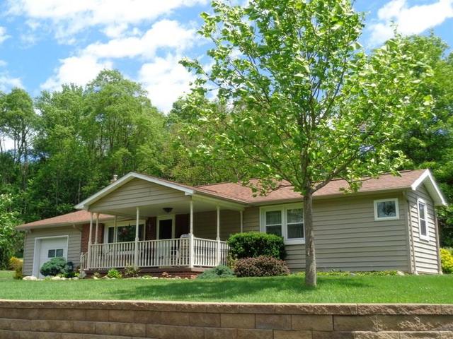 1 Windsor Dr