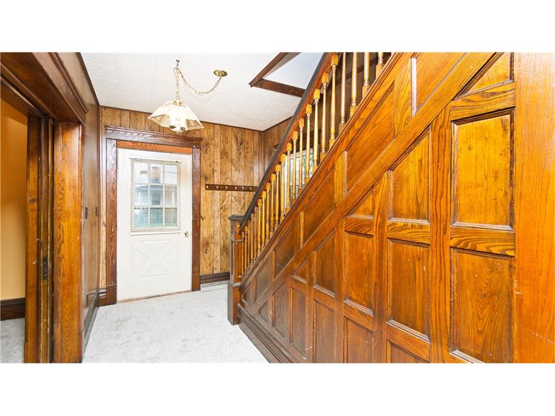 607 Madison