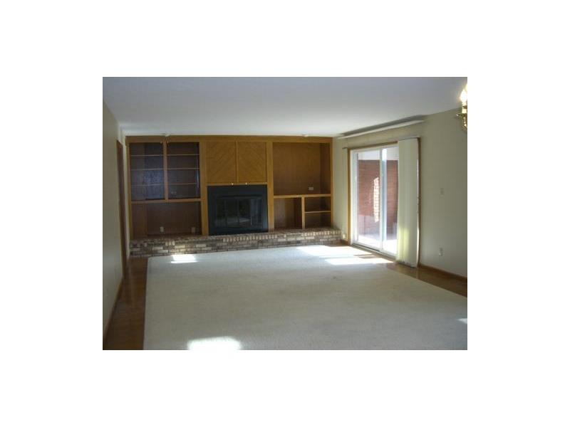 6783 Stewart Sharon Rd