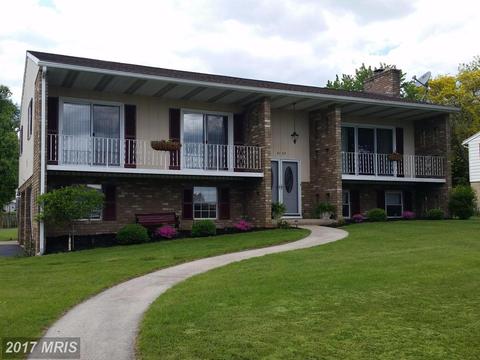 1598 Leafmore Rd
