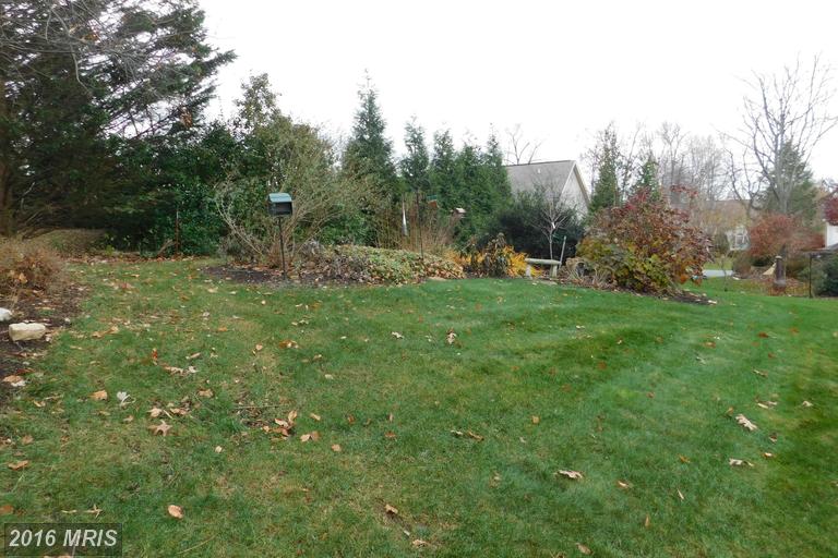 2305 Aronimink Cir