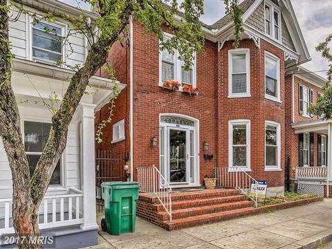209 Washington St