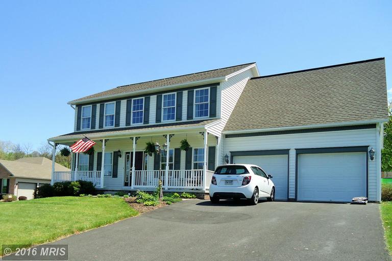 13992 Charles Dr, Waynesboro PA 17268