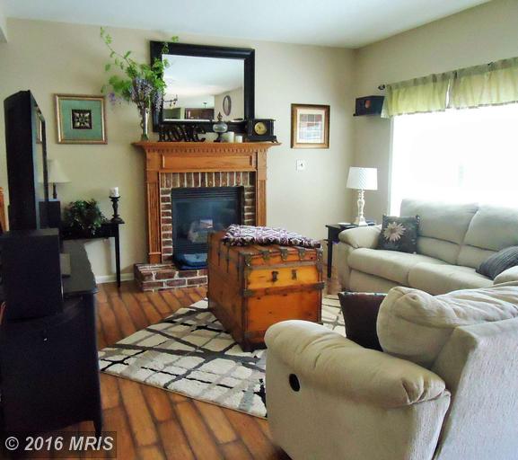 13992 Charles Dr, Waynesboro PA 17268