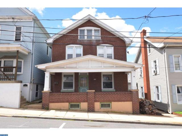 17 E Overlook Dr