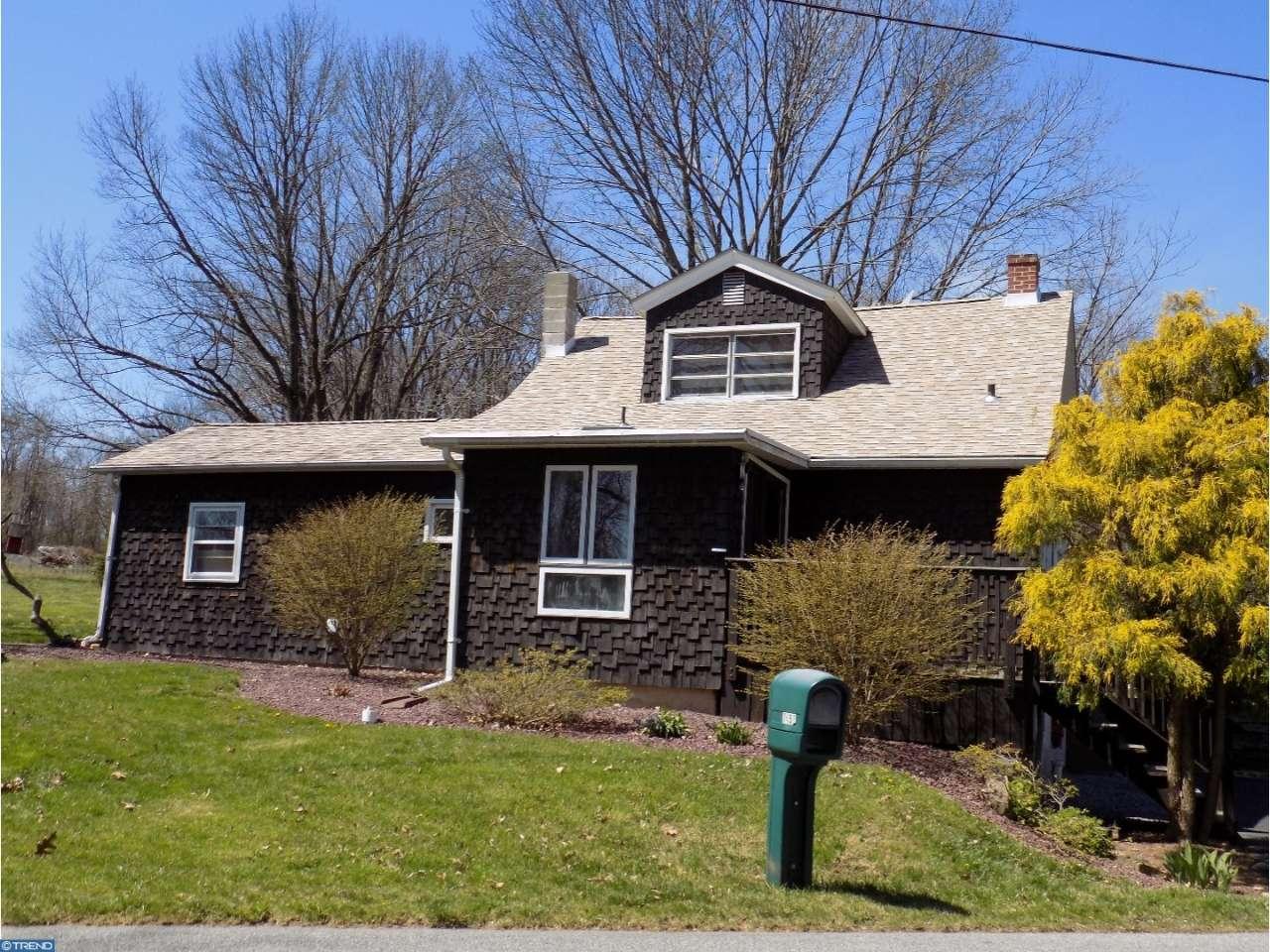 809 Main St