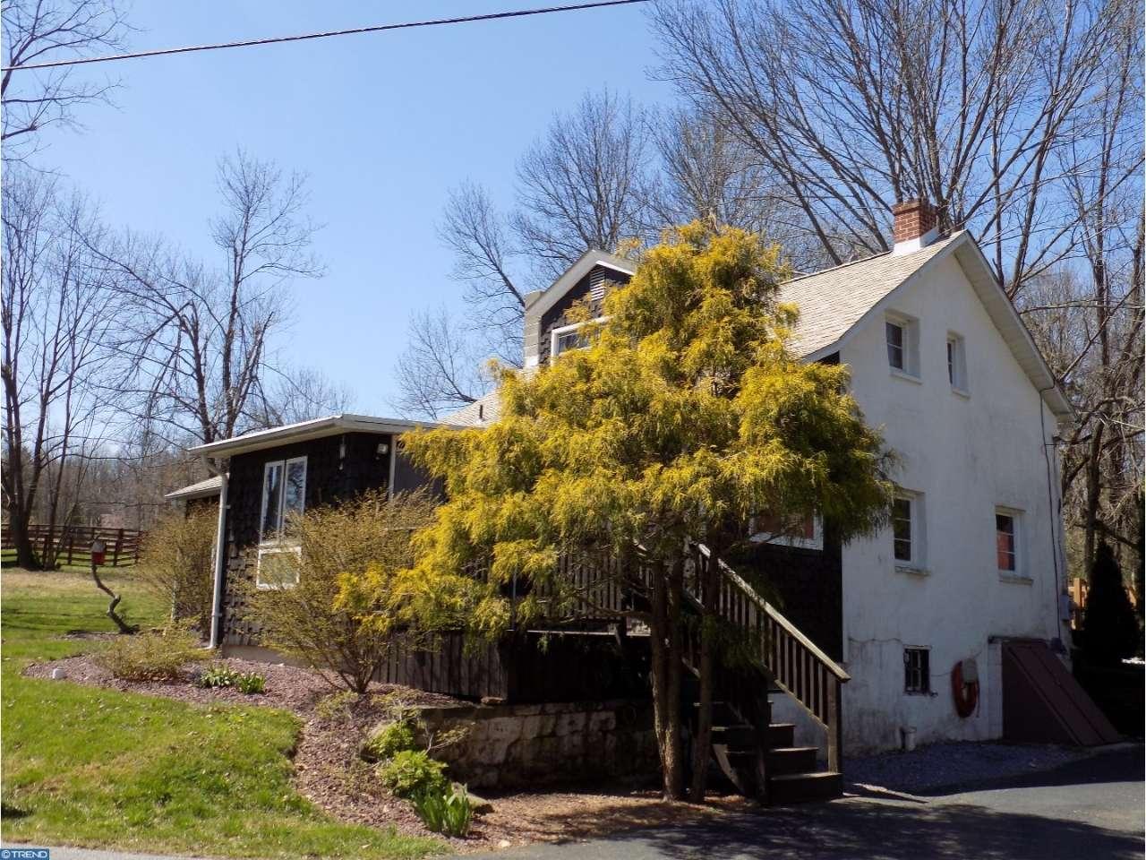809 Main St