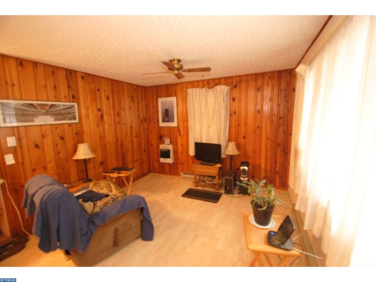 46 E High St