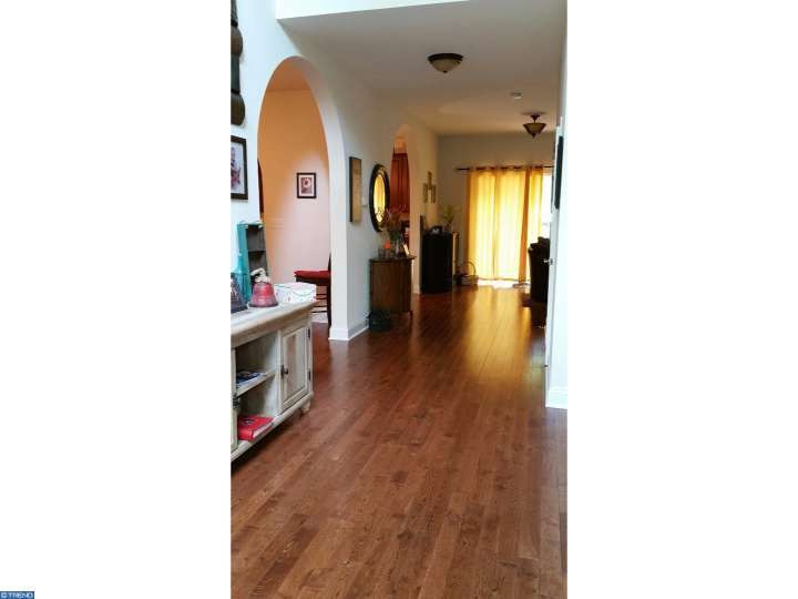 For Sale: 122 Tamarack Trl Pocono Summit, PA 18346
