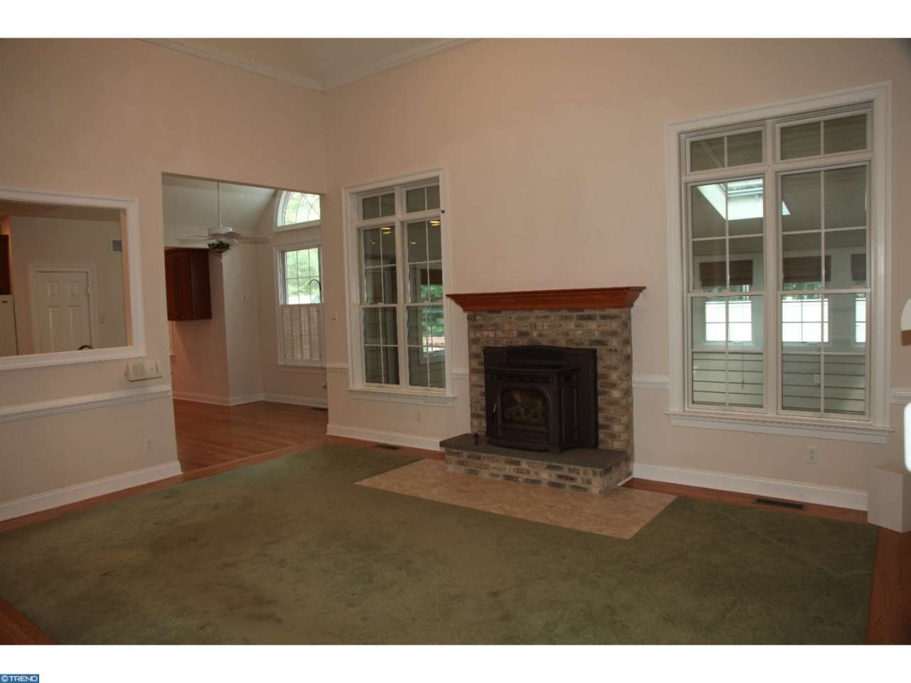 1253 Fonthill Dr