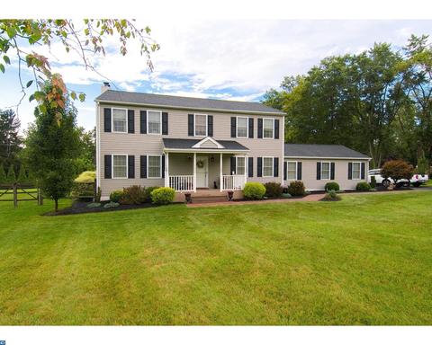69 Squirrel Rd