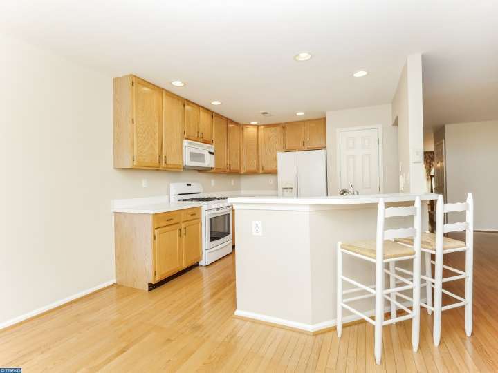 5068 Beacon Hill Ct