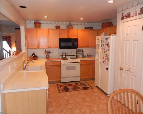 113 Bonnie Lark Ct
