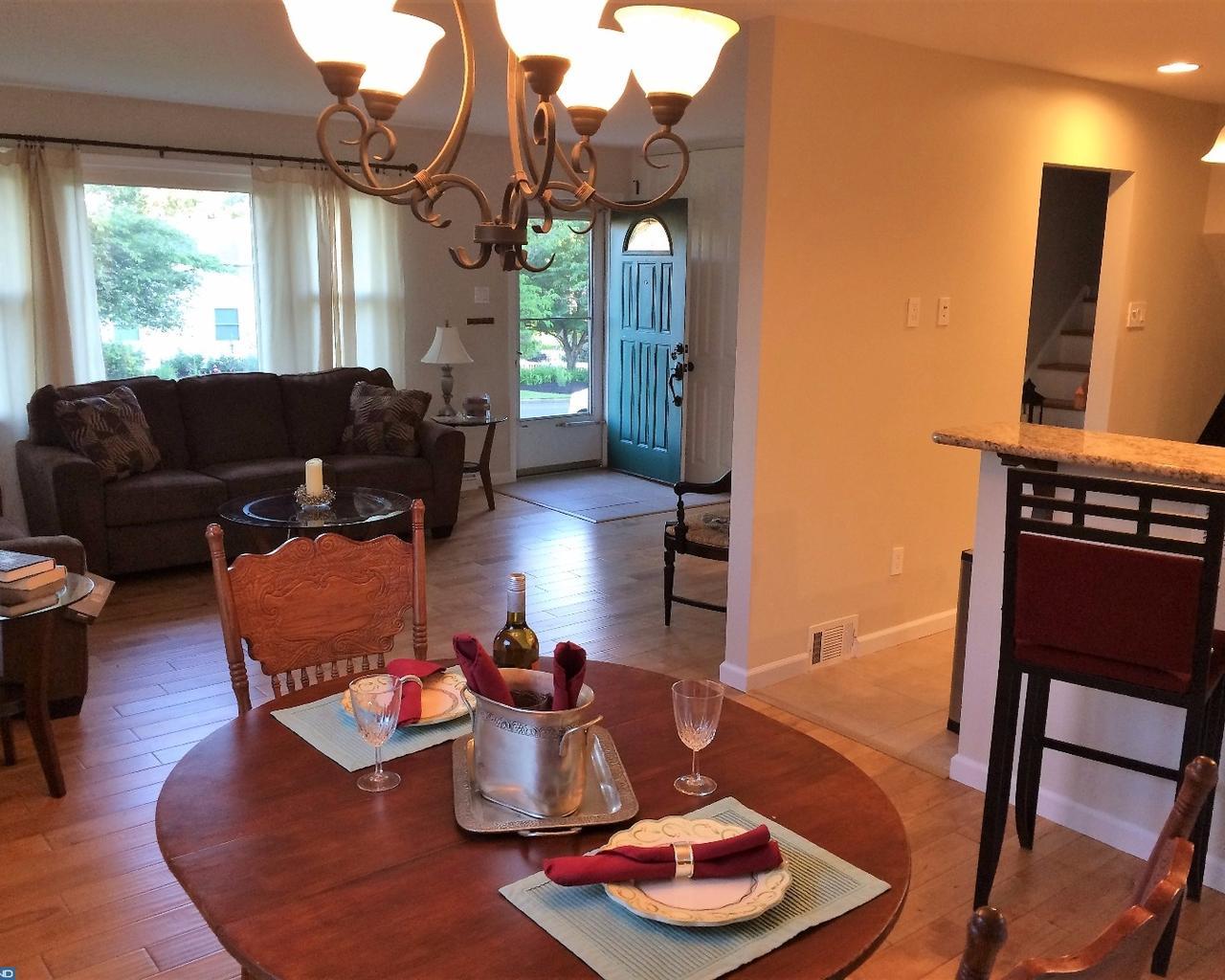 1318 Jeanette Way