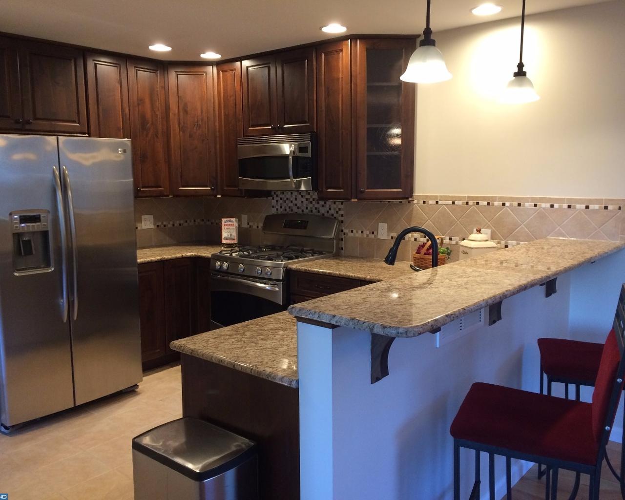 1318 Jeanette Way