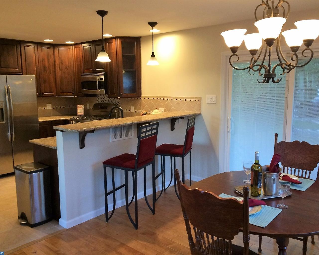 1318 Jeanette Way