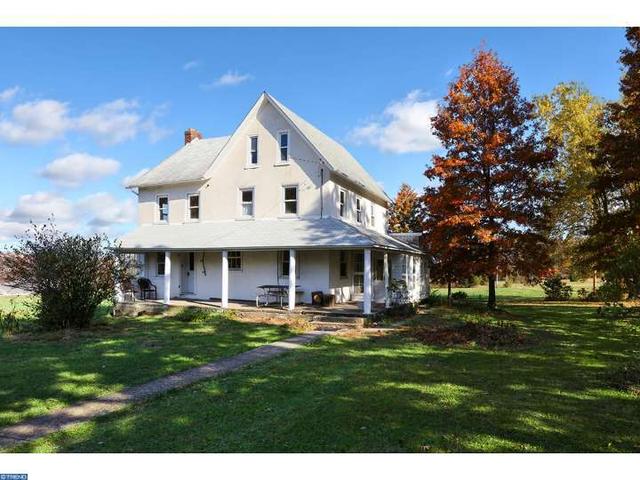 641 Center Hill Rd