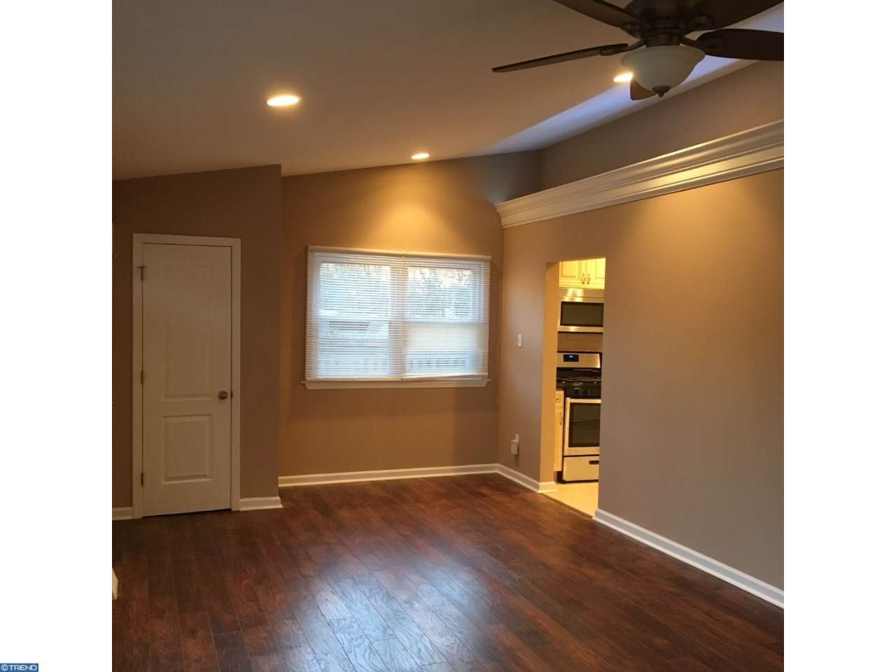 220 Woodland Dr