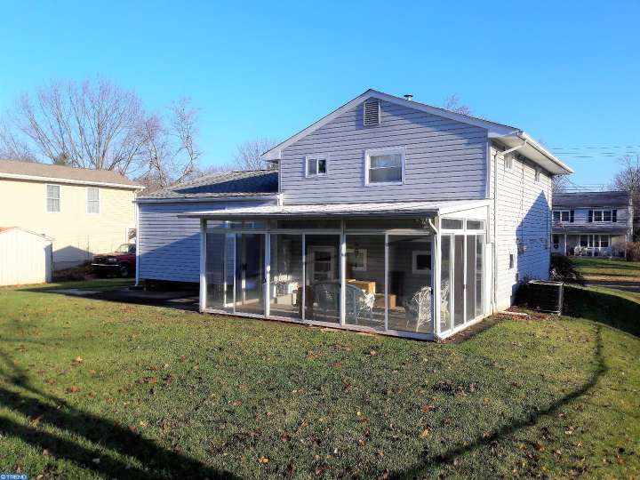 1195 Log College Dr