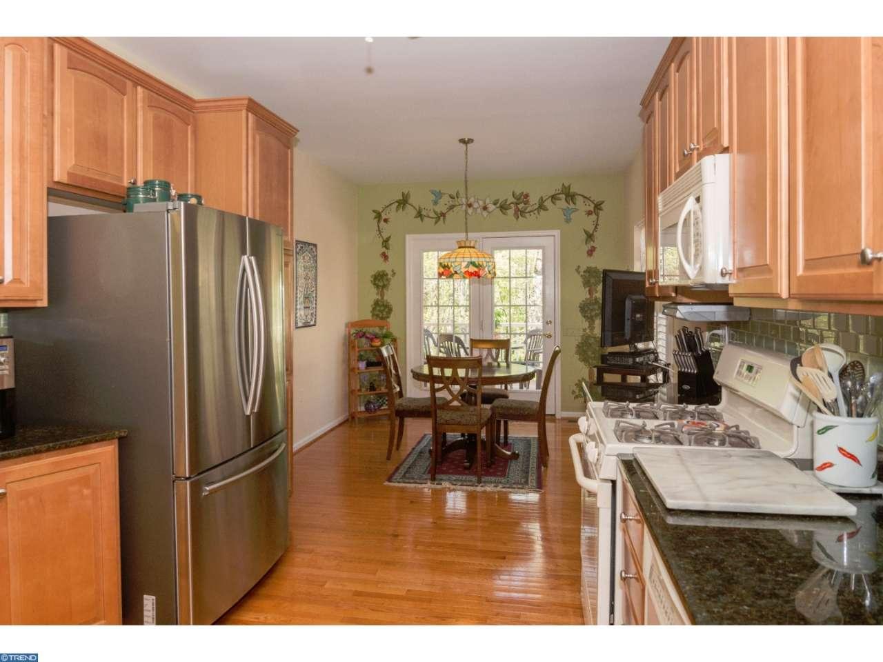 686 Woodspring Dr