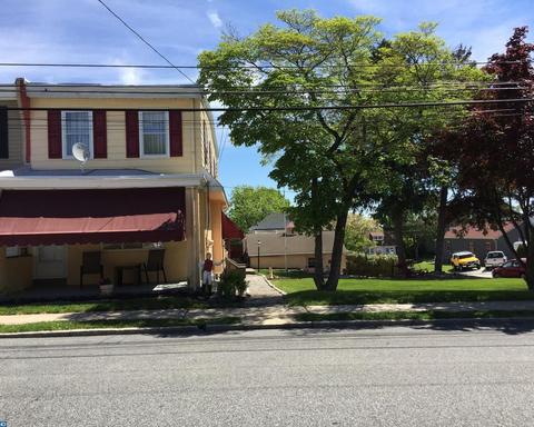 156 Dupont St