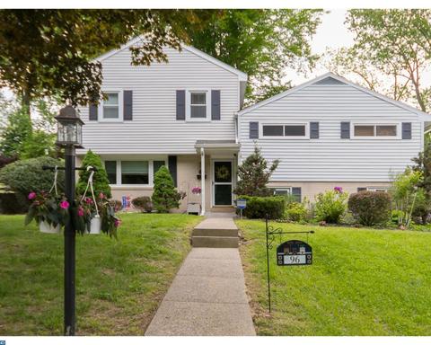 114 Hunt Club Ln