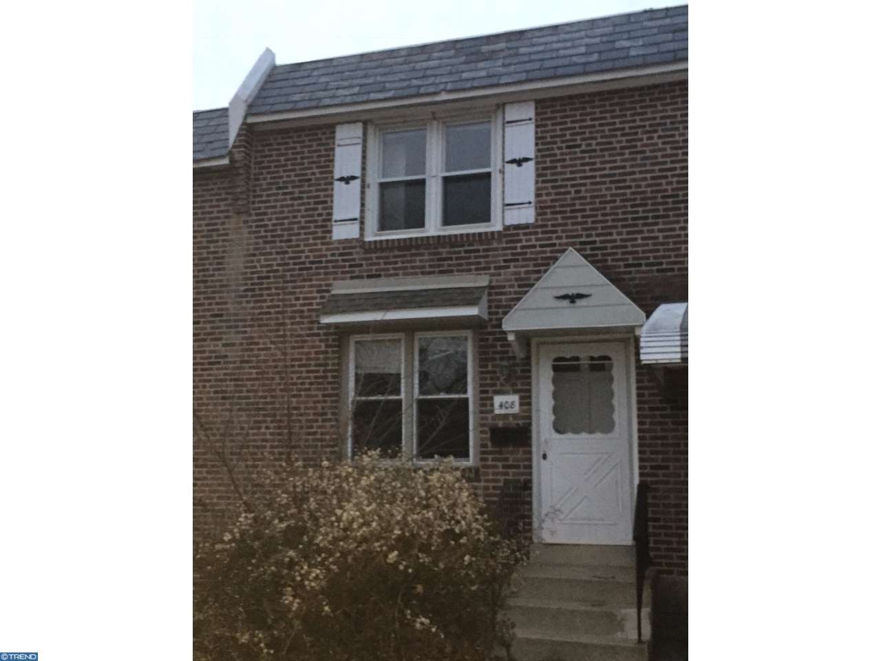 1126 Sterling Ave