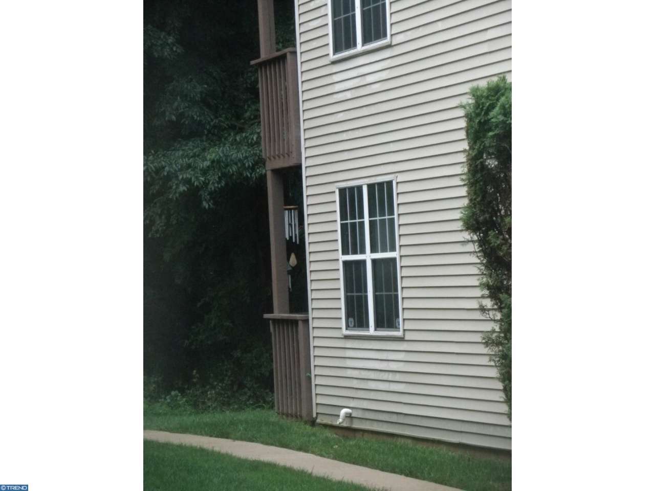 345 Cashel Ct