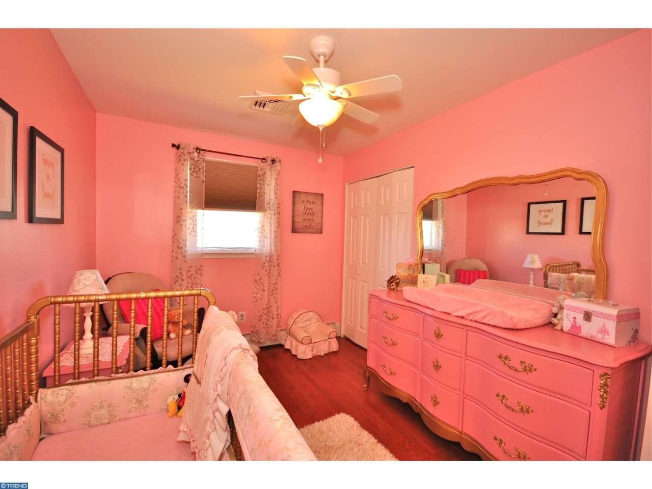 1215 Harwood Rd