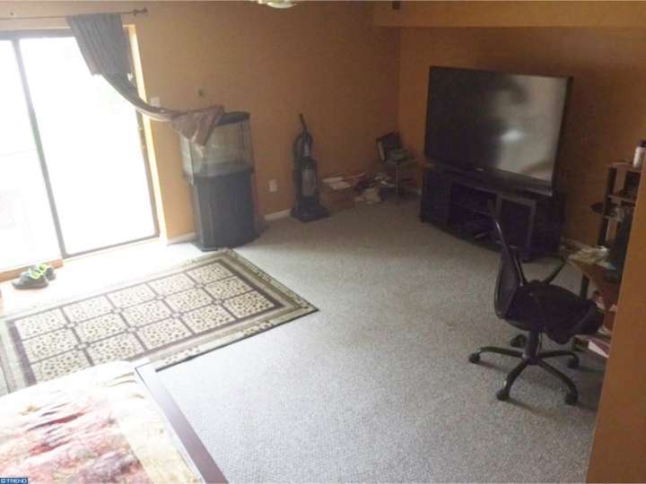 For Sale: 1024 Burnley Ct Bensalem, PA 19020