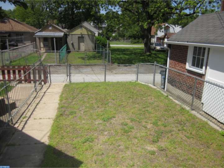 For Sale: 633 Jansen Ave Essington, PA 19029