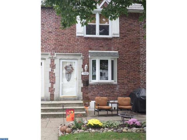 1098 Glen Cir