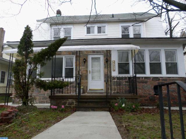 24 Dana Ct