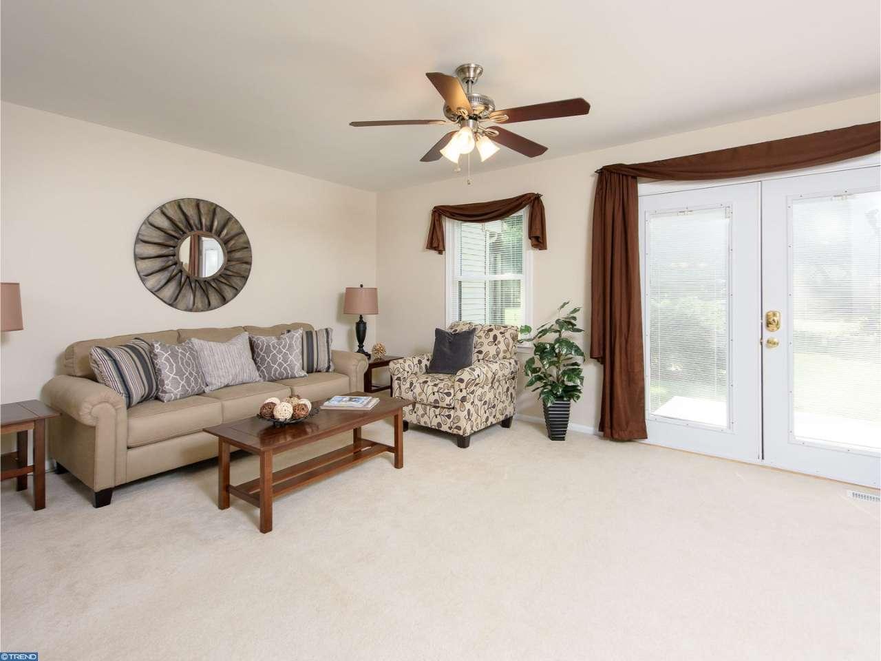 33 Colonial Cir