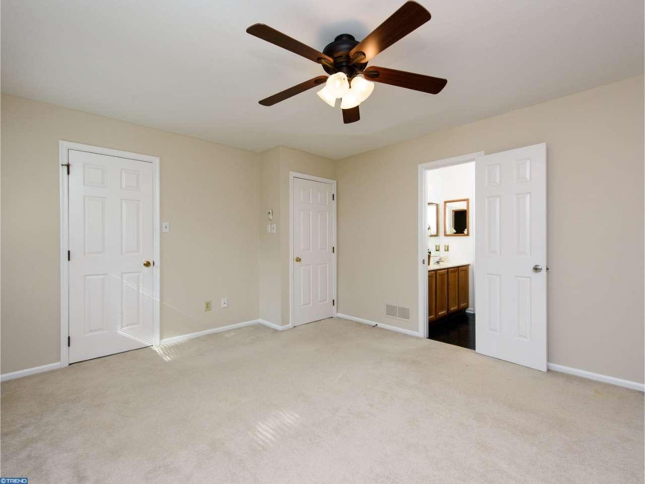 33 Colonial Cir
