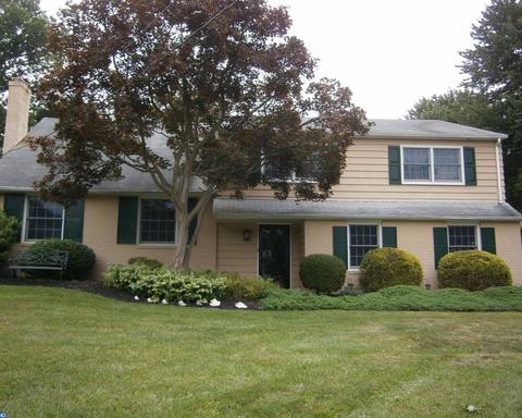 5 N Longpoint Ln