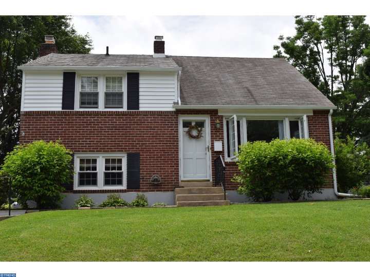 For Sale: 406 N Manor Dr Media, PA 19063