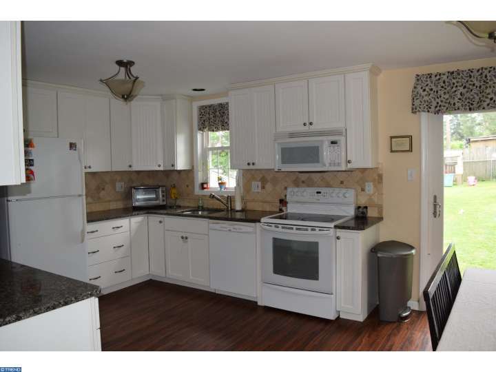 For Sale: 406 N Manor Dr Media, PA 19063