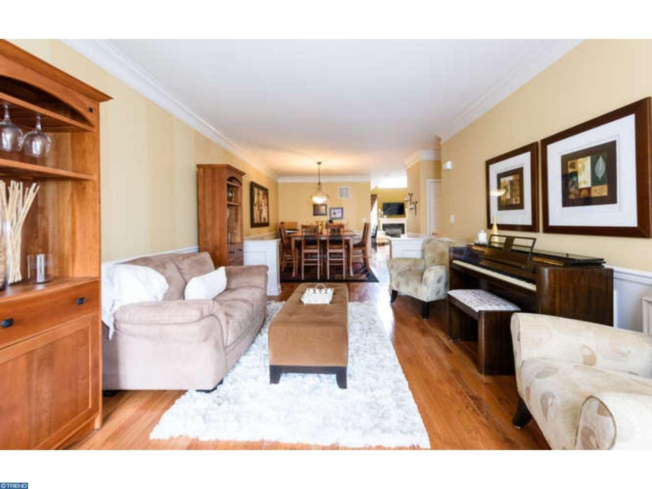 906 Wharton Ct