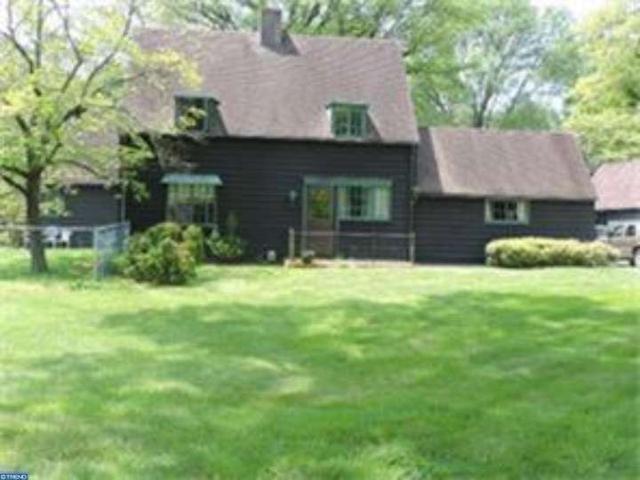 202 Walker Ln